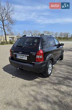 Внедорожник / Кроссовер Hyundai Tucson 2008 в 