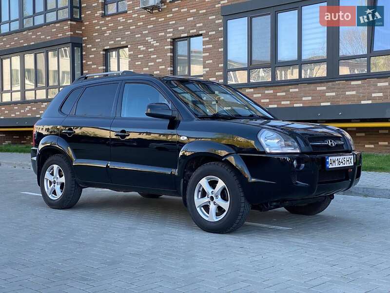 Позашляховик / Кросовер Hyundai Tucson 2007 в Житомирі фото 2 Позашляховик / Кросовер Hyundai Tucson 2007 в Житомирі