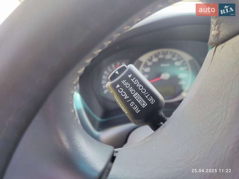 Позашляховик / Кросовер Hyundai Tucson 2005 в Кривому Розі