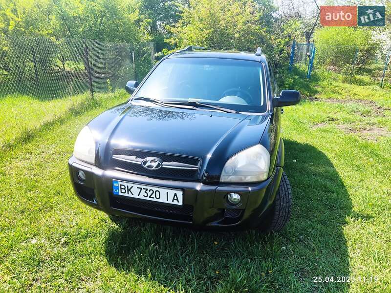Позашляховик / Кросовер Hyundai Tucson 2005 в Кривому Розі