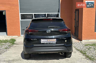 Внедорожник / Кроссовер Hyundai Tucson 2017 в 