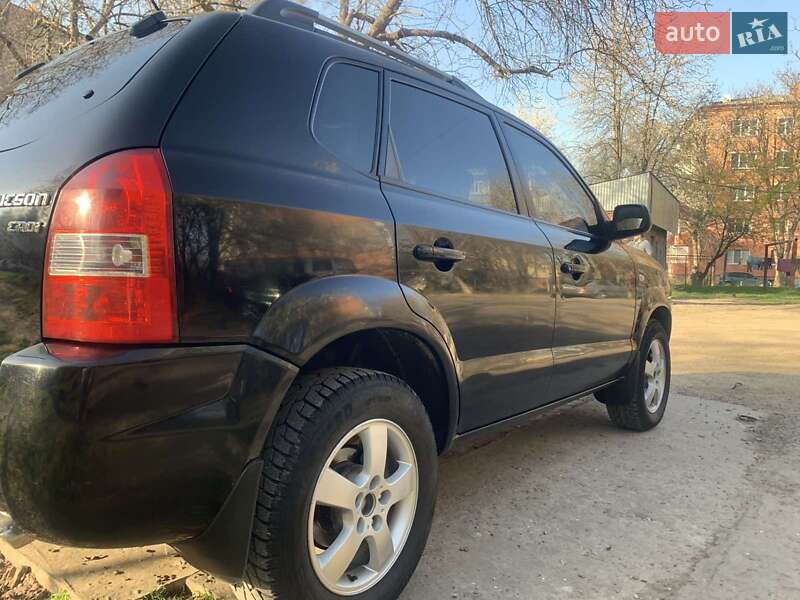 Внедорожник / Кроссовер Hyundai Tucson 2008 в Каменец-Подольском
