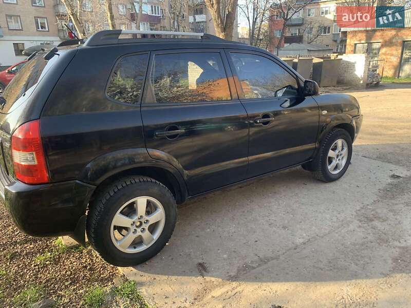 Внедорожник / Кроссовер Hyundai Tucson 2008 в Каменец-Подольском