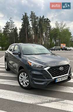 Внедорожник / Кроссовер Hyundai Tucson 2021 в 