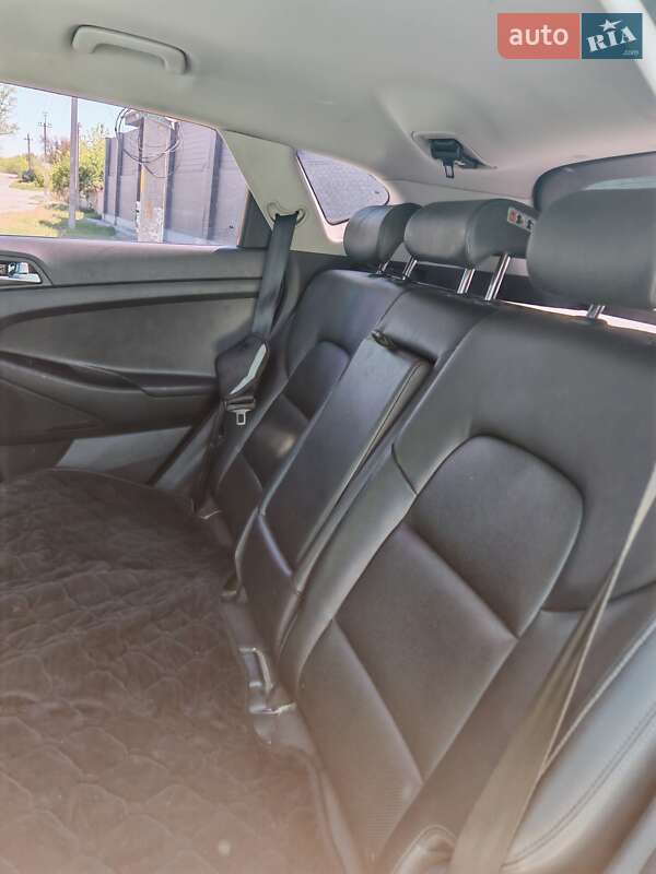 Позашляховик / Кросовер Hyundai Tucson 2017 в Дніпрі