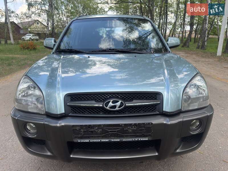 Позашляховик / Кросовер Hyundai Tucson 2009 в Охтирці
