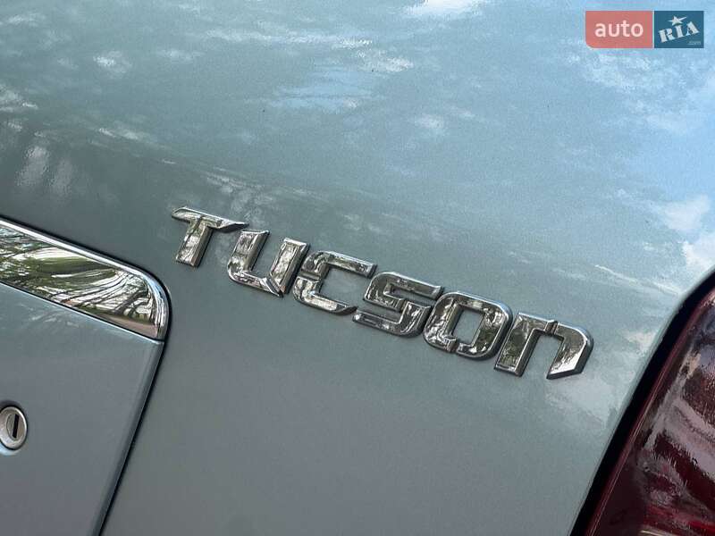 Позашляховик / Кросовер Hyundai Tucson 2009 в Охтирці