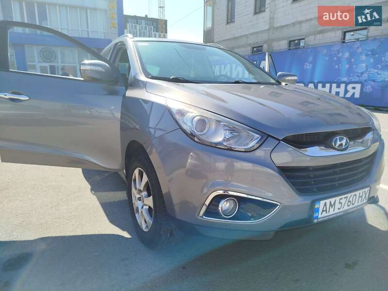 Внедорожник / Кроссовер Hyundai Tucson 2013 в Житомире