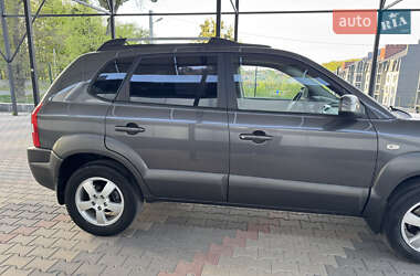 Внедорожник / Кроссовер Hyundai Tucson 2008 в 