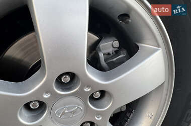 Внедорожник / Кроссовер Hyundai Tucson 2008 в 