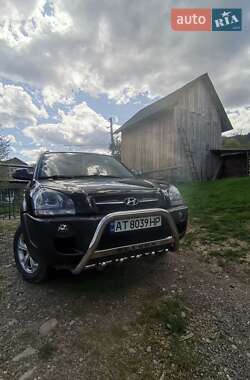 Внедорожник / Кроссовер Hyundai Tucson 2009 в 