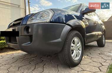 Позашляховик / Кросовер Hyundai Tucson 2008 в 