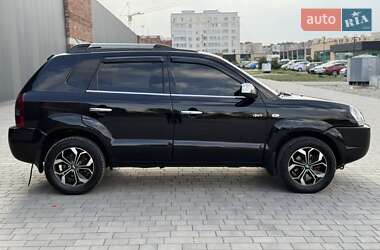 Внедорожник / Кроссовер Hyundai Tucson 2007 в 