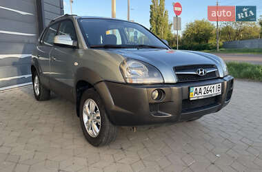 Позашляховик / Кросовер Hyundai Tucson 2008 в Києві