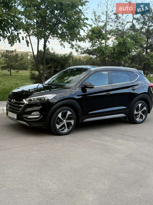 Позашляховик / Кросовер Hyundai Tucson 2017 в Ізмаїлі