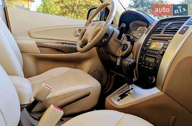Внедорожник / Кроссовер Hyundai Tucson 2008 в 