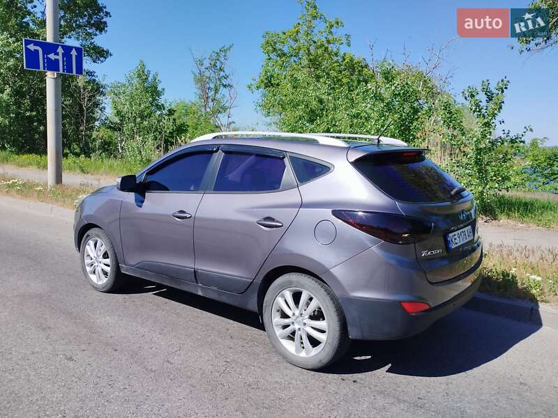 Внедорожник / Кроссовер Hyundai Tucson 2012 в Днепре