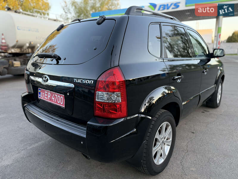 Позашляховик / Кросовер Hyundai Tucson 2006 в Лубнах