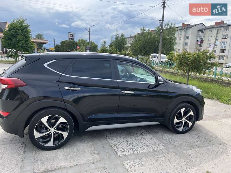 Внедорожник / Кроссовер Hyundai Tucson 2017 в Самборе