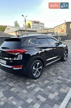 Внедорожник / Кроссовер Hyundai Tucson 2018 в 