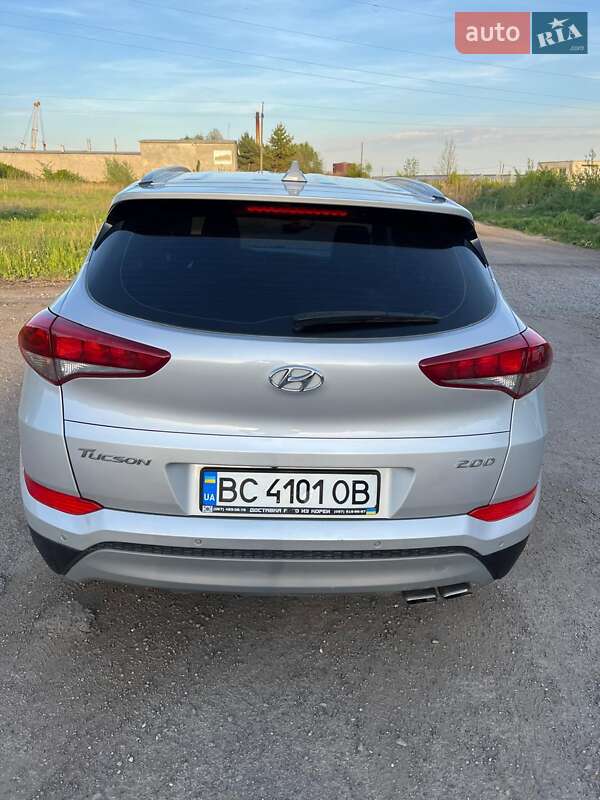 Внедорожник / Кроссовер Hyundai Tucson 2017 в Новом Роздоле