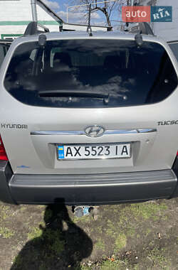 Позашляховик / Кросовер Hyundai Tucson 2007 в 