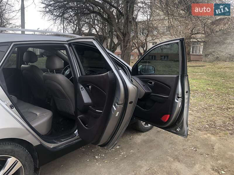 Позашляховик / Кросовер Hyundai Tucson 2014 в Ладижині