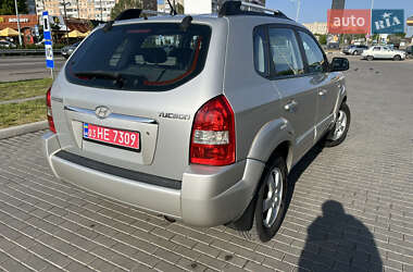 Позашляховик / Кросовер Hyundai Tucson 2007 в 