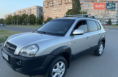 Внедорожник / Кроссовер Hyundai Tucson 2005 в Харькове