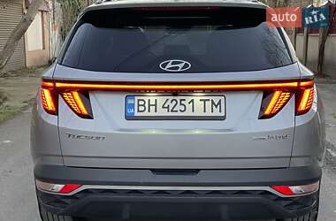 Позашляховик / Кросовер Hyundai Tucson 2021 в 