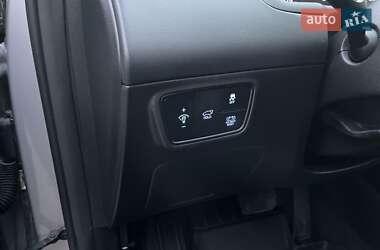 Позашляховик / Кросовер Hyundai Tucson 2021 в 