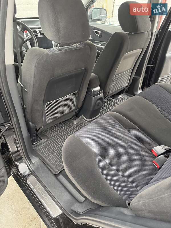 Внедорожник / Кроссовер Hyundai Tucson 2009 в Харькове