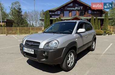 Внедорожник / Кроссовер Hyundai Tucson 2005 в Александрие