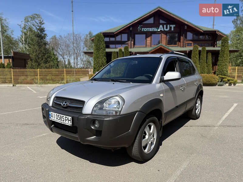 Позашляховик / Кросовер Hyundai Tucson 2005 в Олександрії