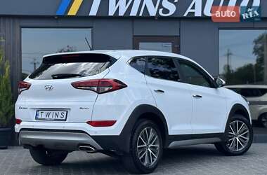 Внедорожник / Кроссовер Hyundai Tucson 2017 в 
