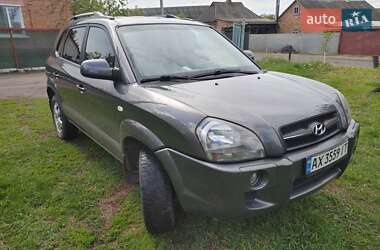 Внедорожник / Кроссовер Hyundai Tucson 2007 в Ромнах