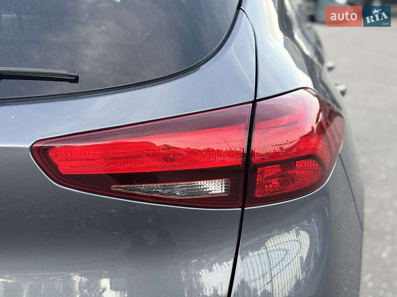 Позашляховик / Кросовер Hyundai Tucson 2019 в Києві