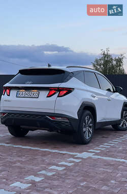 Внедорожник / Кроссовер Hyundai Tucson 2021 в 