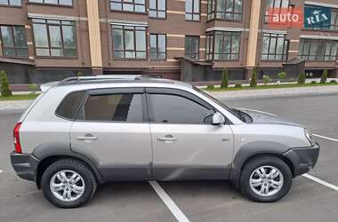 Позашляховик / Кросовер Hyundai Tucson 2008 в 