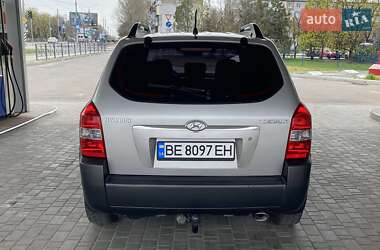 Позашляховик / Кросовер Hyundai Tucson 2007 в 