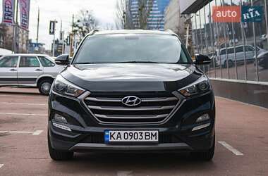 Позашляховик / Кросовер Hyundai Tucson 2015 в 