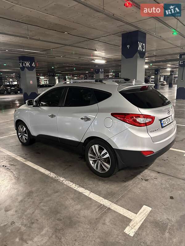 Позашляховик / Кросовер Hyundai Tucson 2014 в Харкові