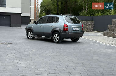 Позашляховик / Кросовер Hyundai Tucson 2008 в 
