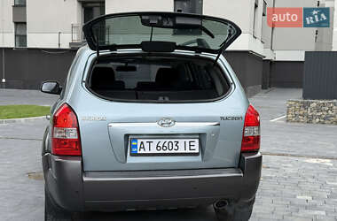 Позашляховик / Кросовер Hyundai Tucson 2008 в 
