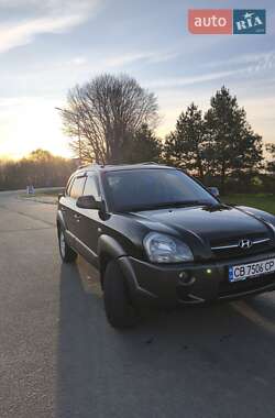 Позашляховик / Кросовер Hyundai Tucson 2008 в Мені