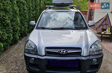 Позашляховик / Кросовер Hyundai Tucson 2009 в Києві