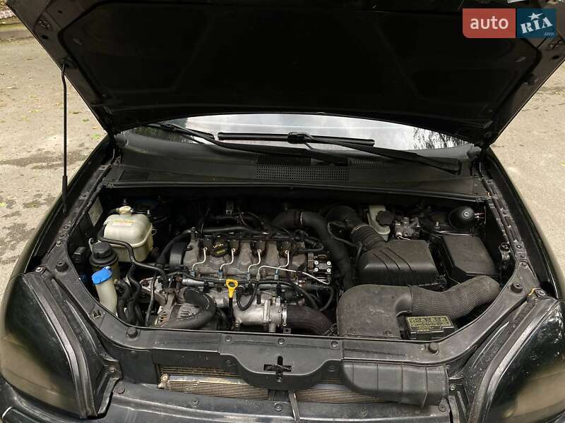 Позашляховик / Кросовер Hyundai Tucson 2008 в Путивлі