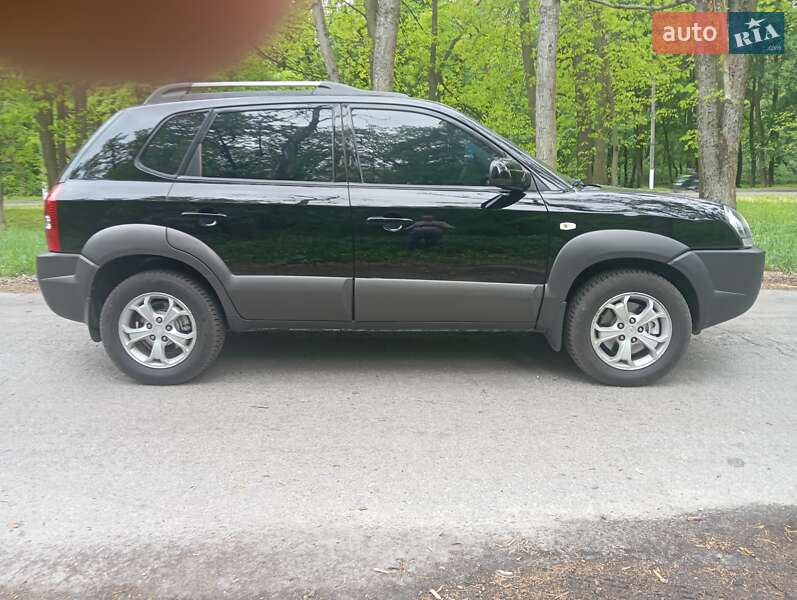 Внедорожник / Кроссовер Hyundai Tucson 2008 в Яготине
