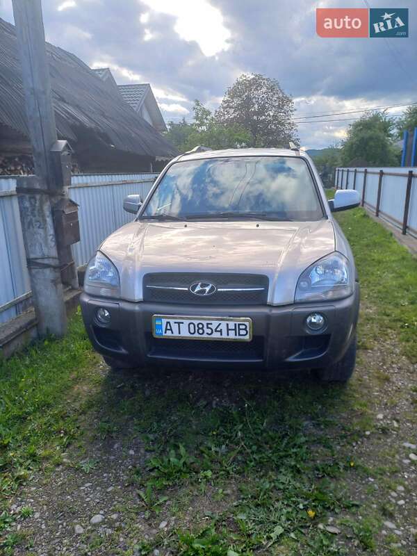 Позашляховик / Кросовер Hyundai Tucson 2007 в 