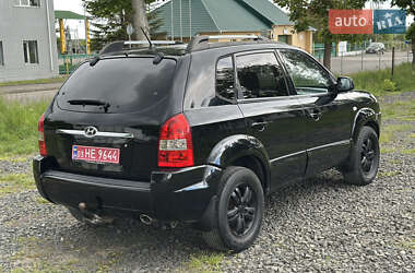 Позашляховик / Кросовер Hyundai Tucson 2006 в 